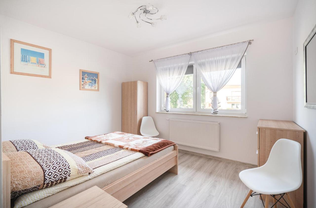 Julia Villa Reda Exteriör bild